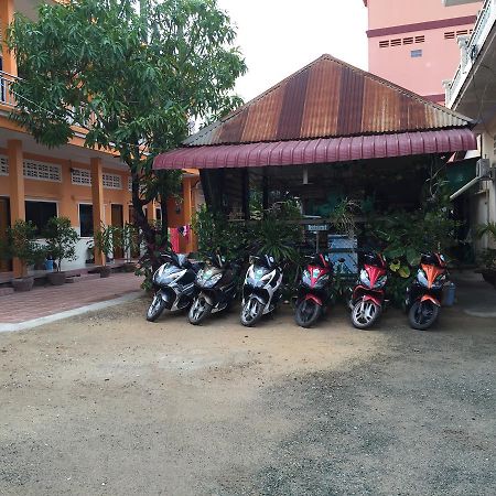 Ta Eng Guesthouse Kampot Esterno foto